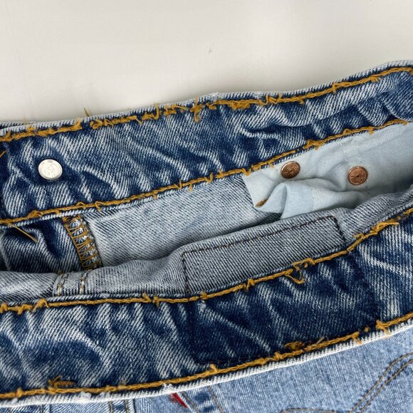 Vintage 90s Levi's Cut-Off Shorts 551 12 Petite Raw Hem Blue 1995 Casual Frayed - Picture 9 of 10